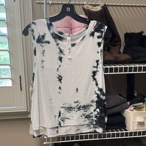 Lululemon Athletica Black and White Tie-Dye Muscle Tee